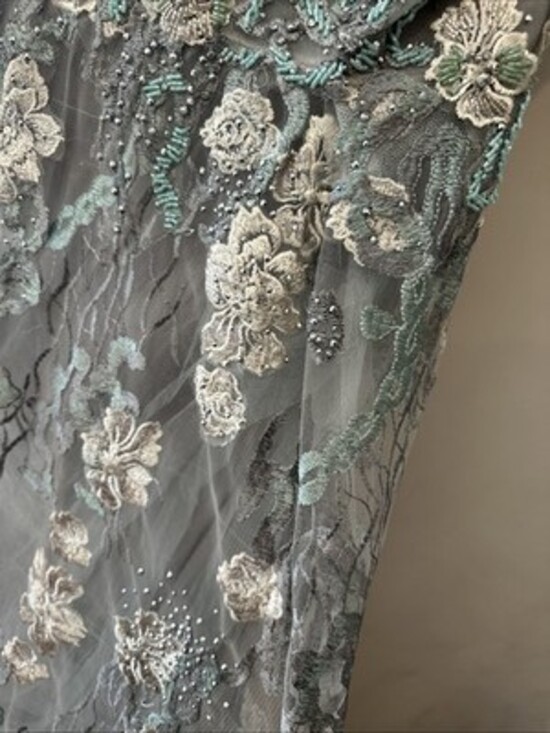 MAC DUGGAL Green Blue Floral Embroidered Short Cap Sleeve Evening Gown Coral 18 - Picture 8 of 15